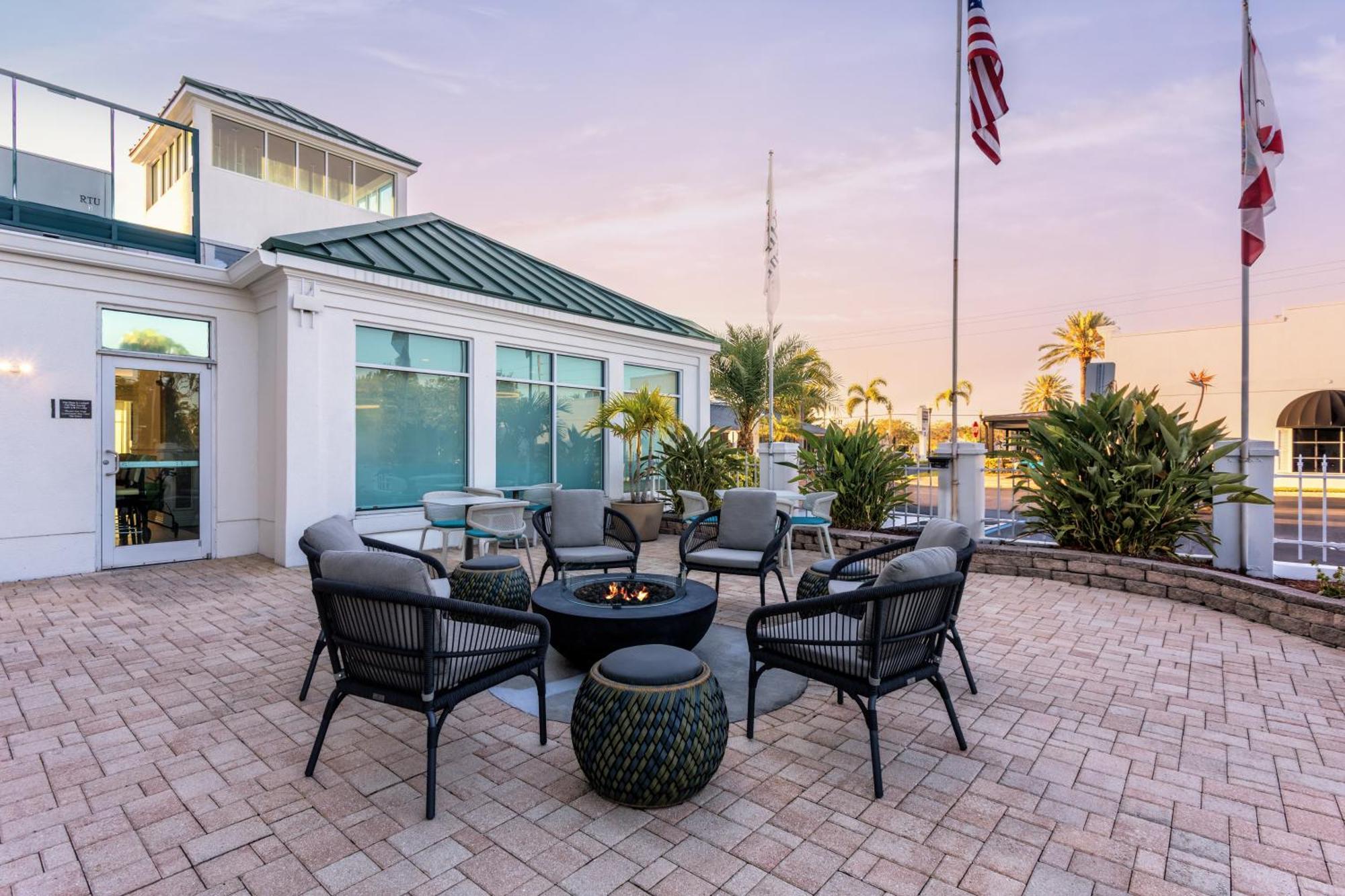 Hilton Garden Inn Tampa Northwest/Oldsmar Zewnętrze zdjęcie